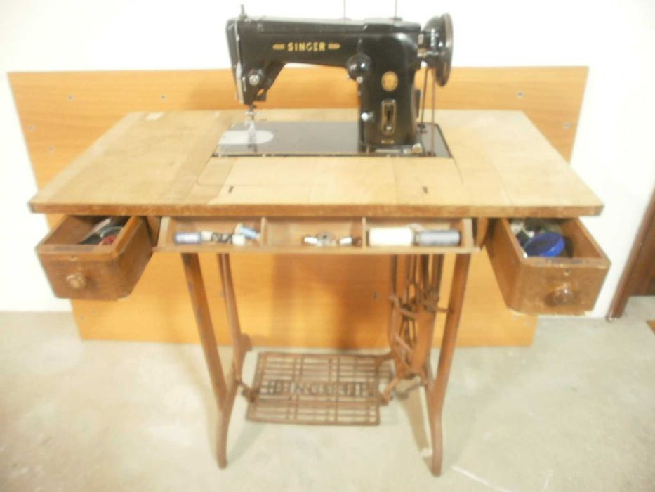 Máquina de costura Singer