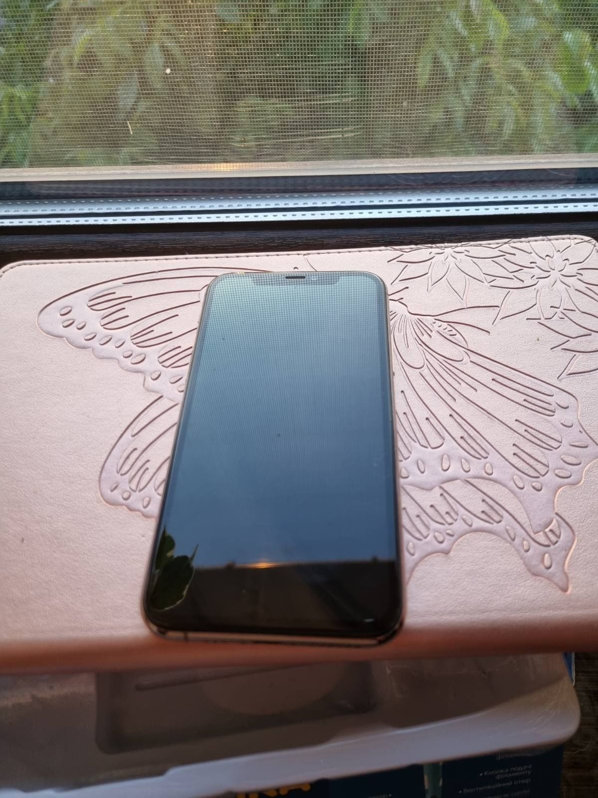 Продам IPhone 11pro  256gb