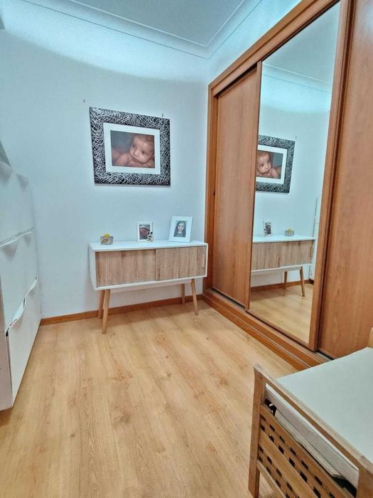 Farto do Barulho? Vende-se Sossego (com Casa T2 Incluída) em Azeitão!