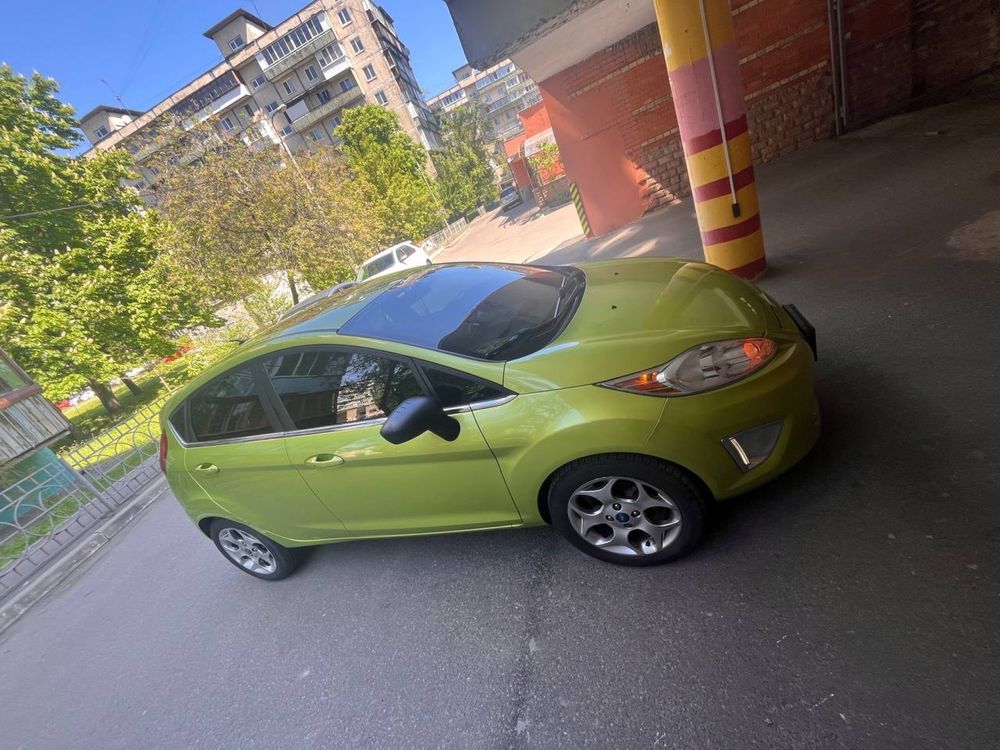 Ford fiesta 2010