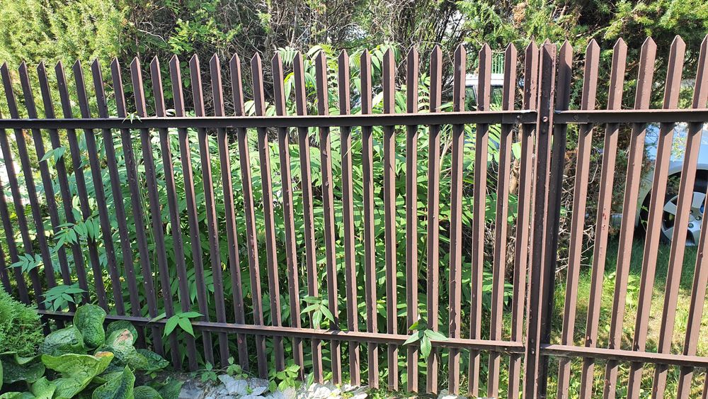 Płot metalowy z demontażu