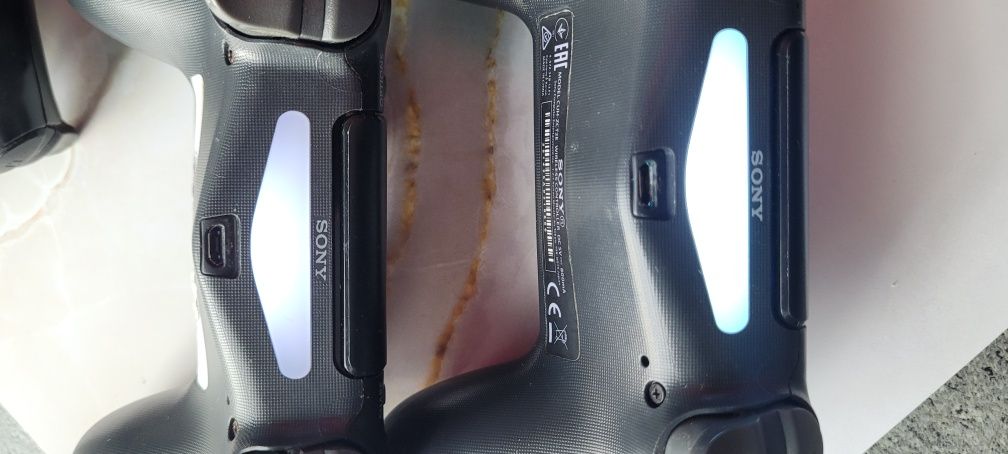 Pady ps4 uszkodzone. Przeczytaj opis