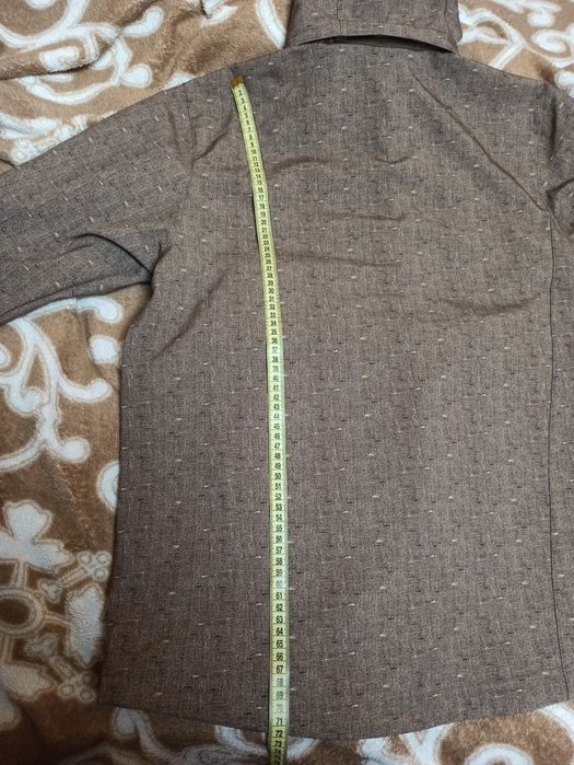 Продається куртка вітрівка