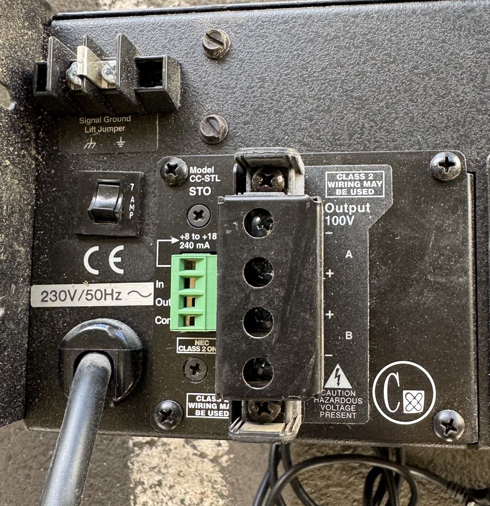 Amplificador crest audio