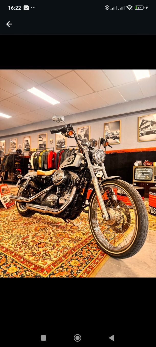 Harley Davidson Sportster 1200 versão 72