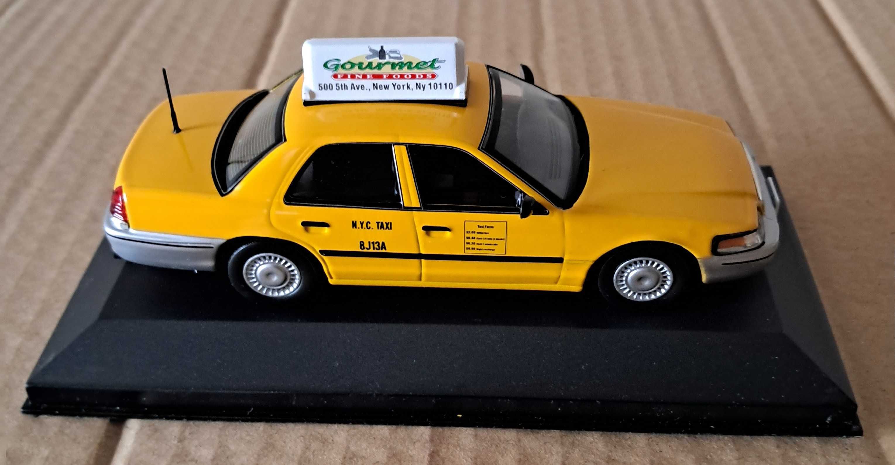 Ford Crown Victoria 1:43 Taxi