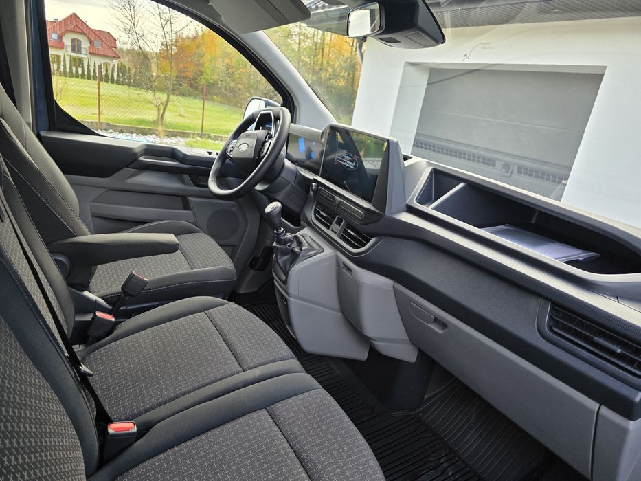 Wynajem busów krótko i dlugo terminowy