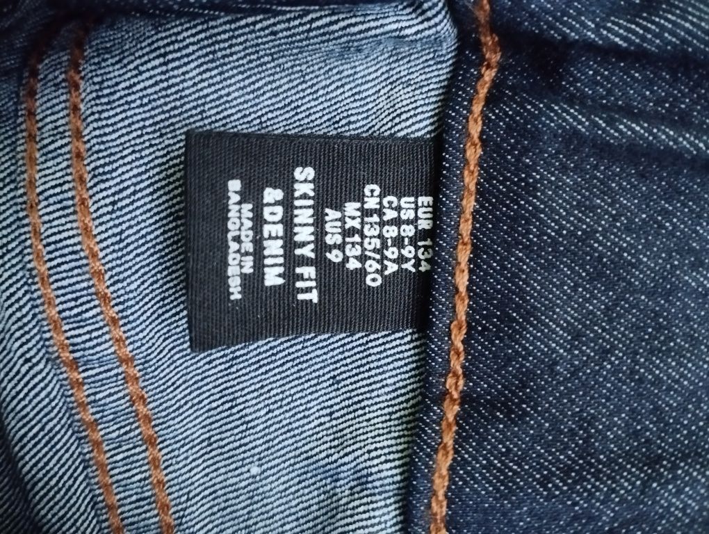 Spodnie jeansowe chłopięce rozm. 134 H&M