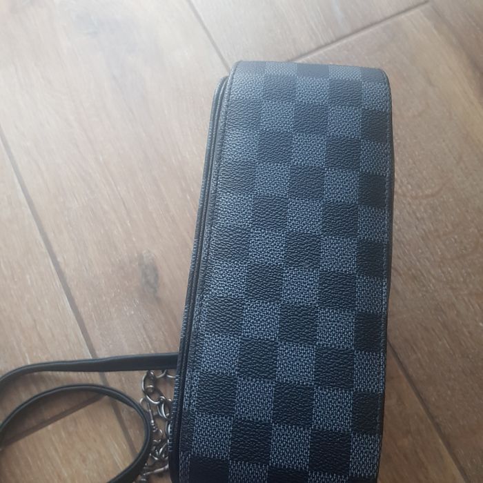 Torebka z logo Louis Vuitton