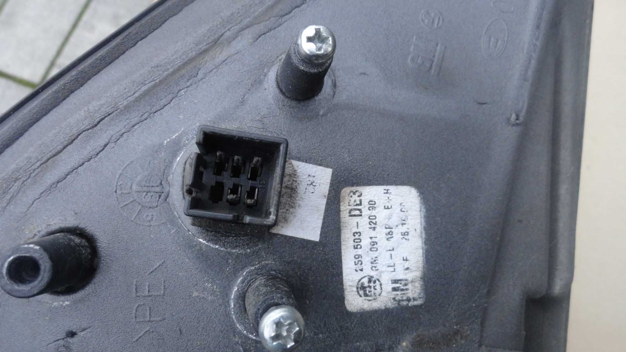 Lusterko lewe Astra 2 elektryczne czarne kod koloru Z298