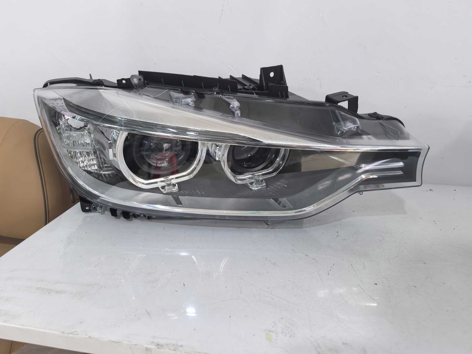 Farol BMW Serie3 F30 Xenon