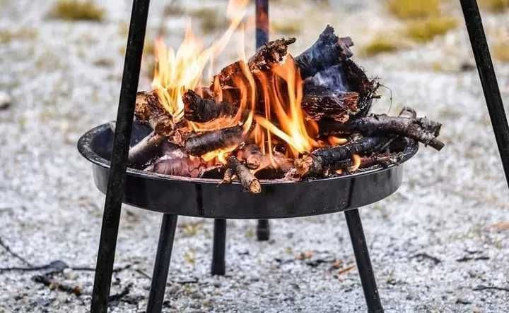 Grill Ogrodowy Wiszący Ruszt Palenisko Trójnóg Chromowany Solidny