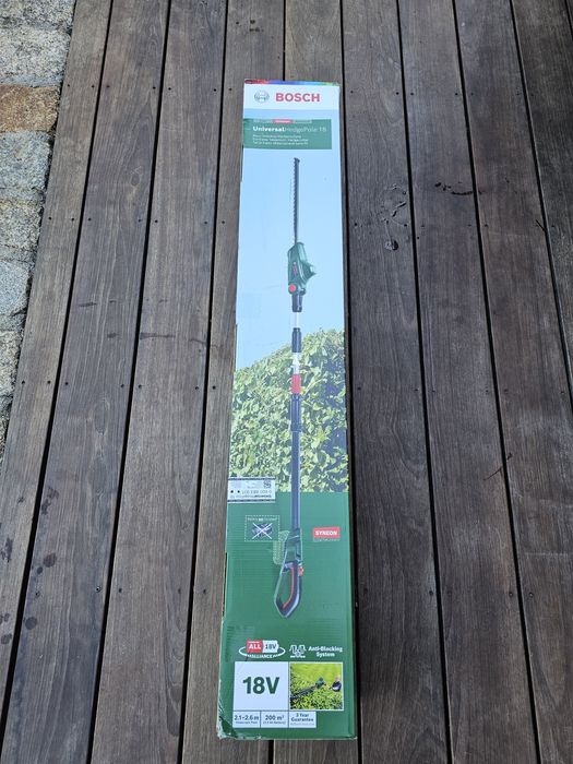 Nożyce akumulatorowe do żywopłotu Bosch z baterią