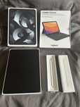 iPad Air 5. gen. 10.9" 256gb + Apple Pencil + Logitech Combo Touch