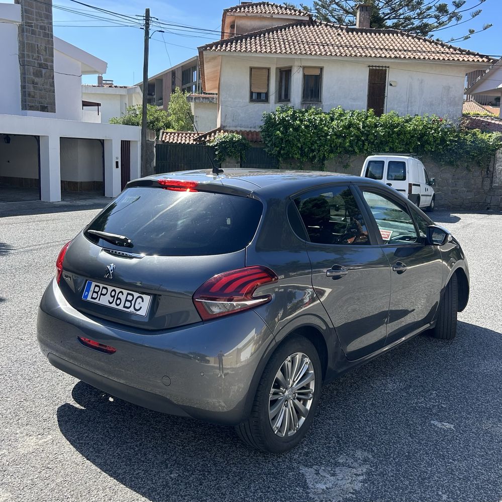 Peugeot 208 1.2 Puretech