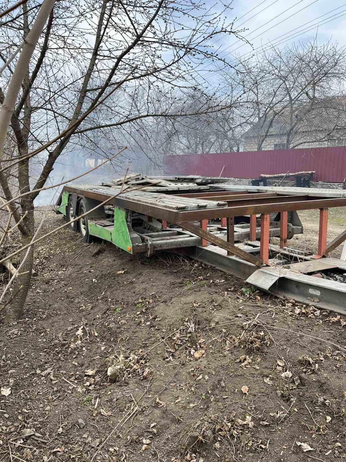 Прицеп платформа