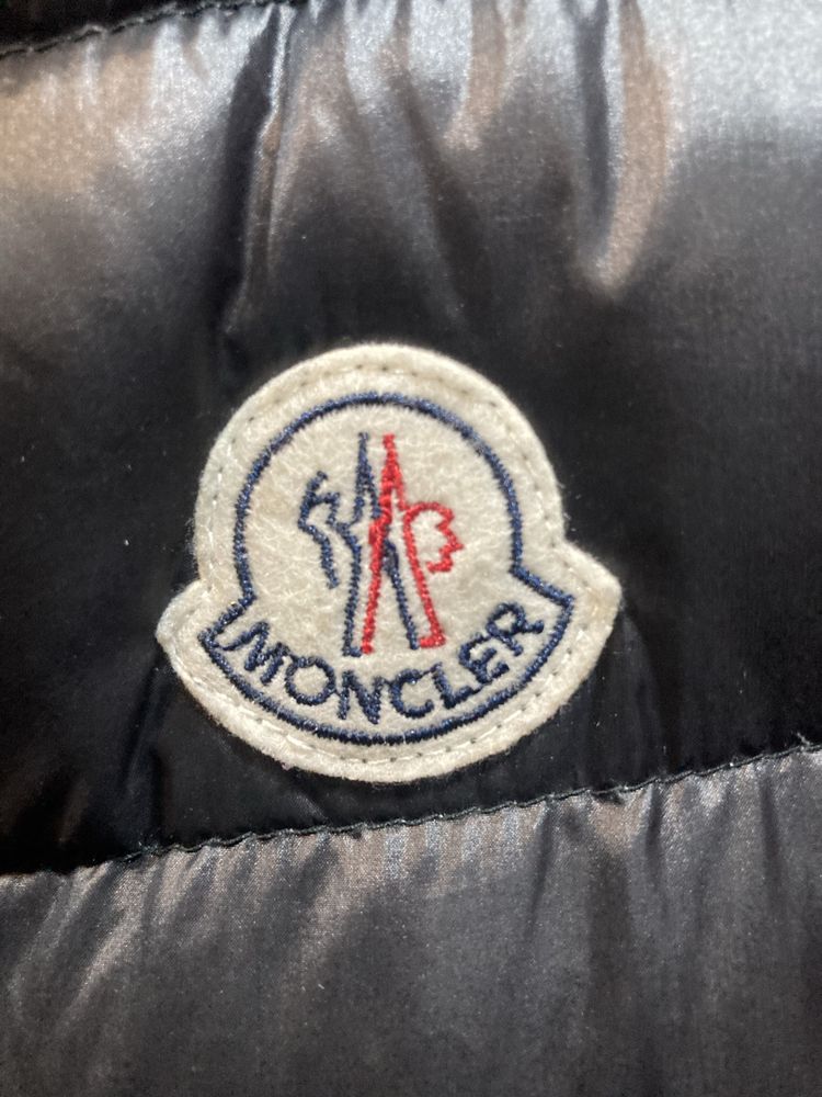 Жилетка Moncler