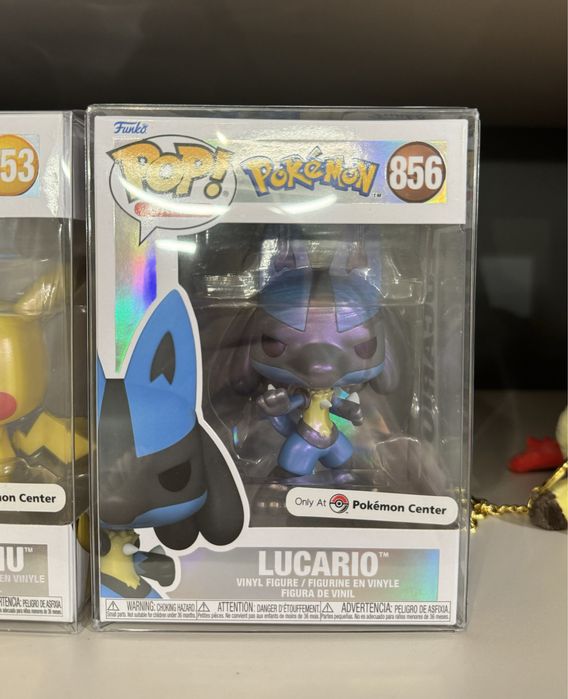 Lucario 856 Funko Pop Pokemon Center Pearlescent