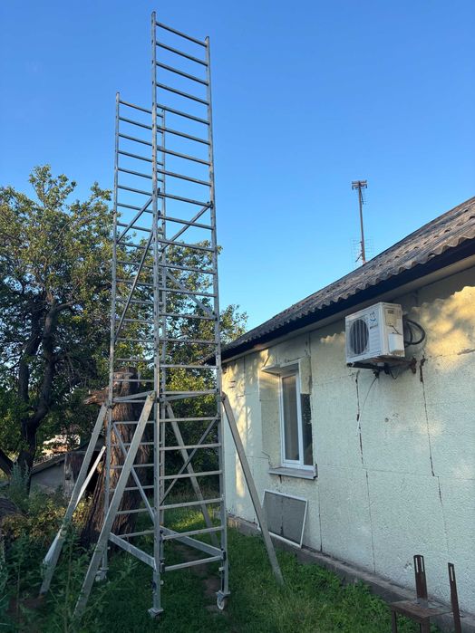 Тура-вышка аллюминиевая на колесах Hailo, производство Германия