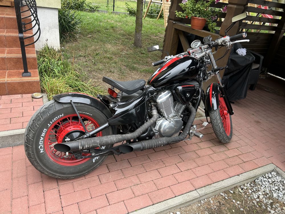 Honda Shadow 600 bobber