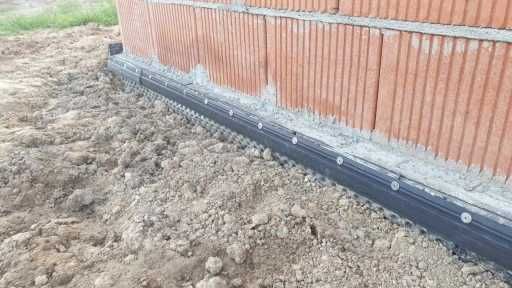 listwa PCV do foli kubełkowej 2m listwa do montażu listwa zamykająca