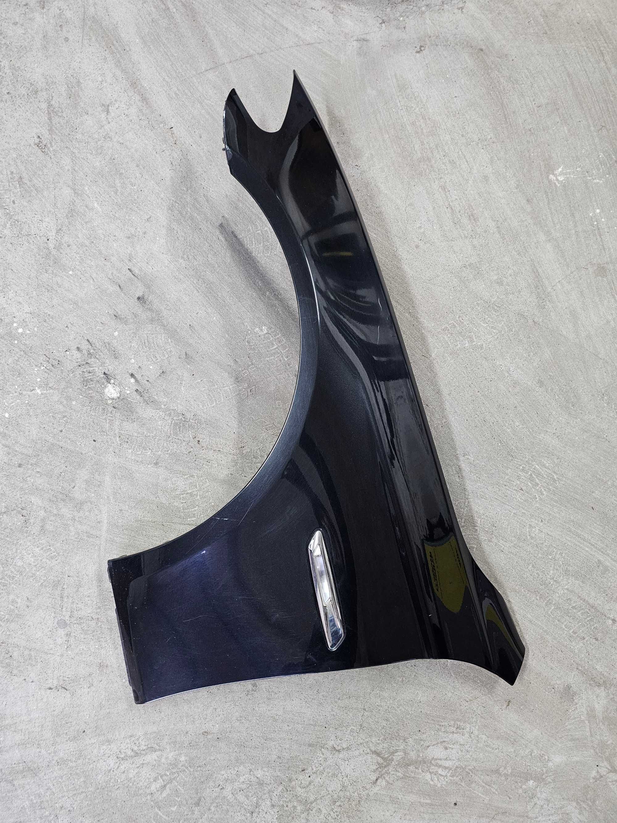 Błotnik Przedni Przód Lewy Zderzak BMW F10 F11 475 BLACK SAPHIRE Częśc
