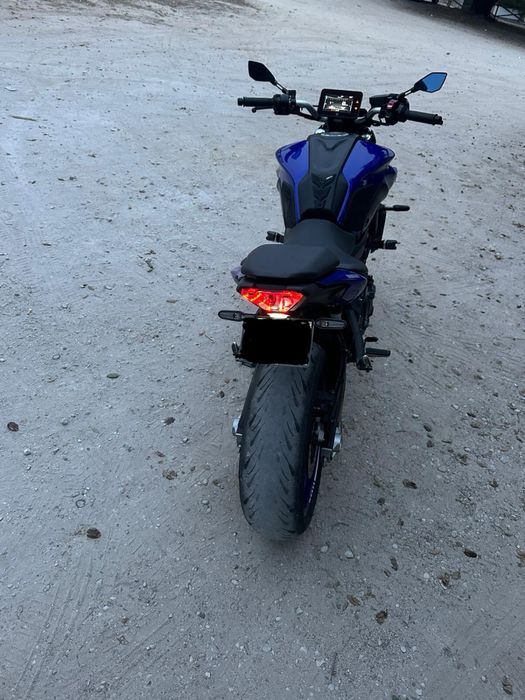 Yamaha MT-07.  35 kW — deslimitada de 2023