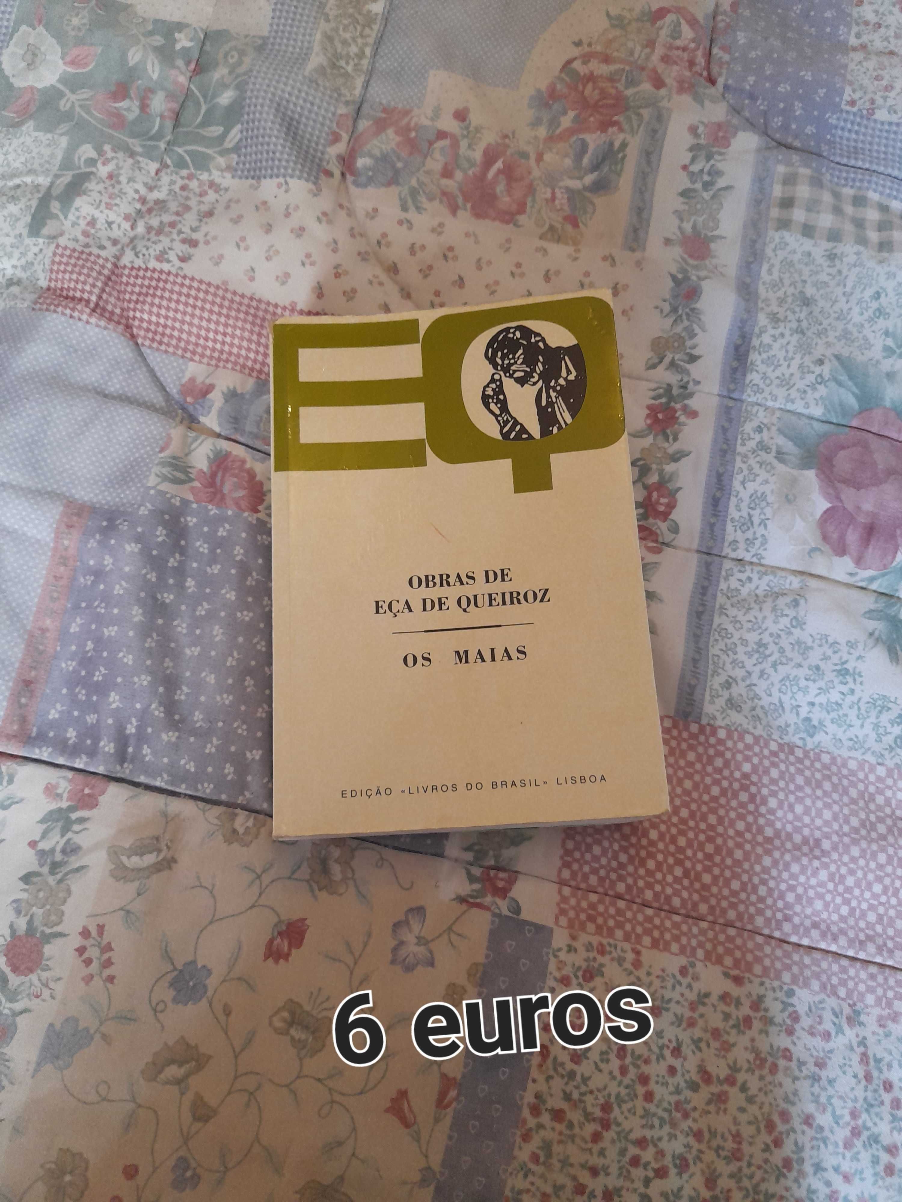 Diversos livros em bom estado