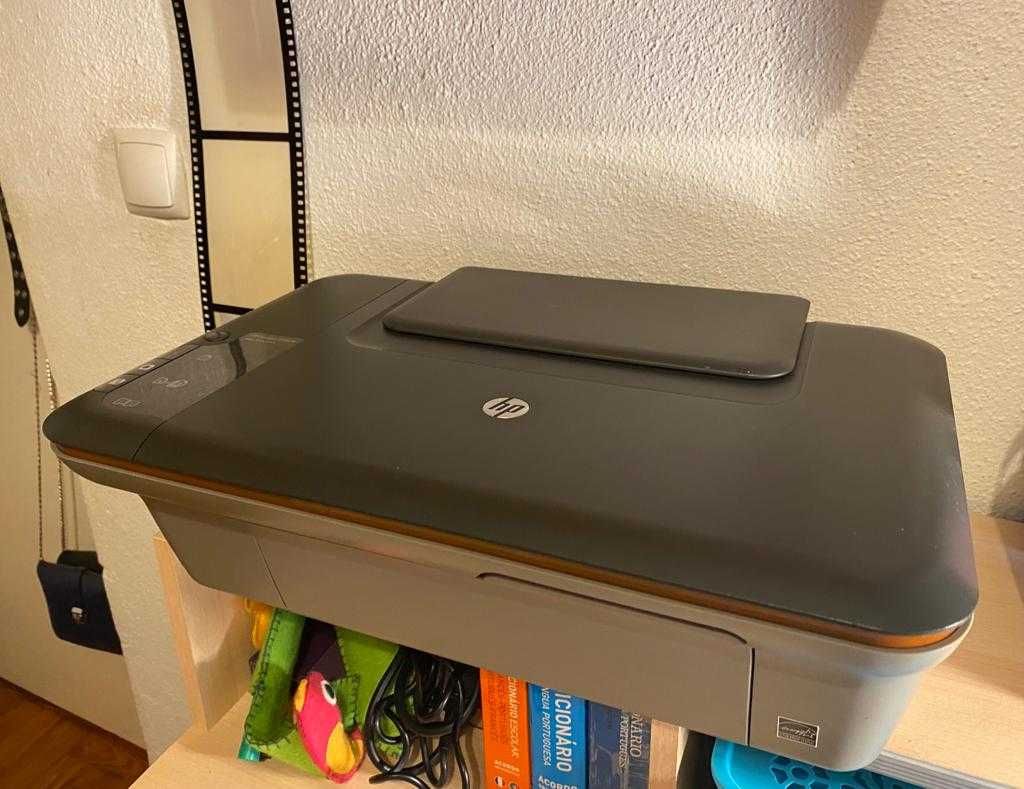 Impressora Multifunções HP Deskjet 2050A