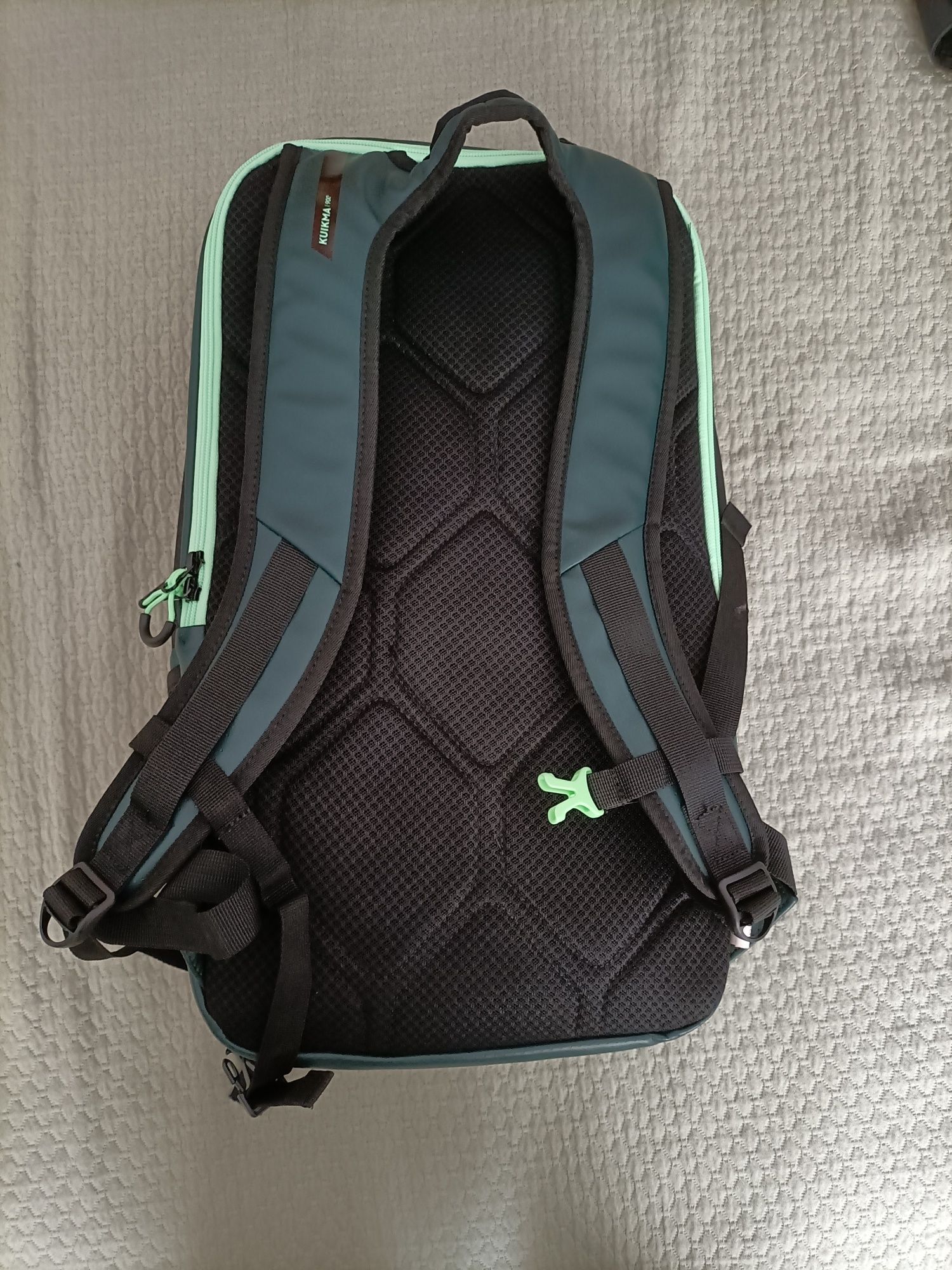 Mochila padel kuikma como mova