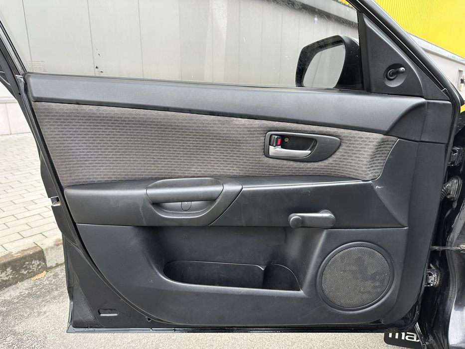 Продається Mazda 3