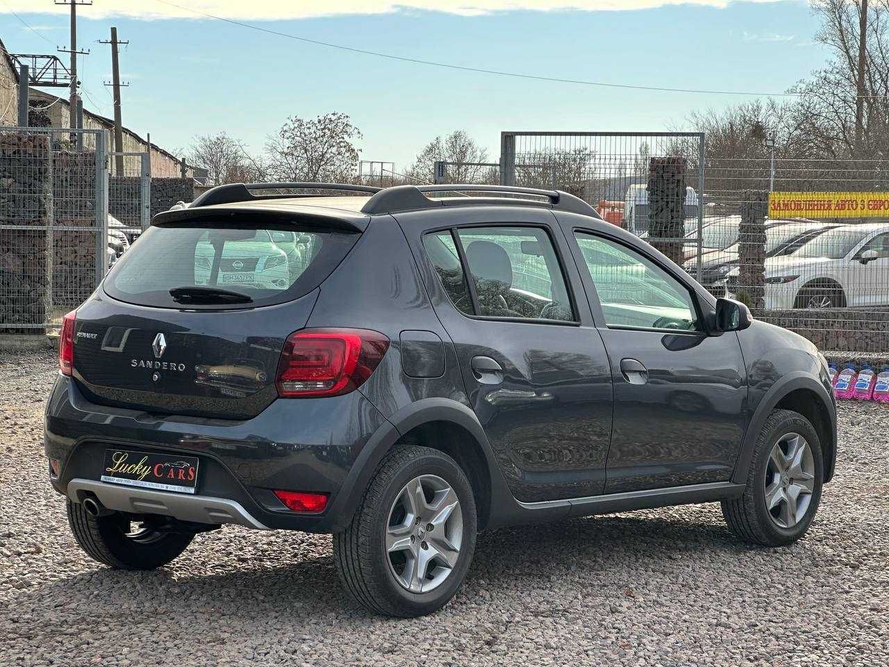 Авто Renault Sandero StepWay 2018