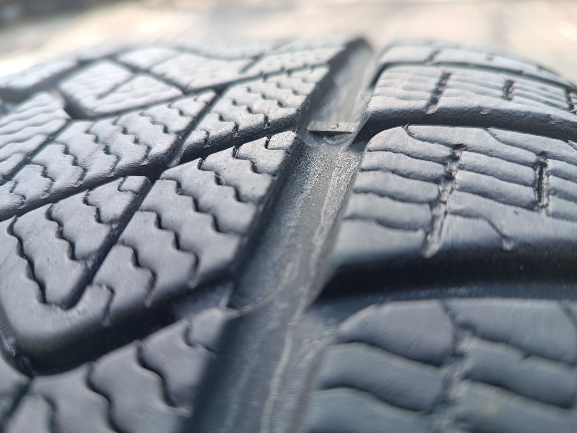 Sprzedam Oponę pojedyńczą 225/40 r18 Pirelli