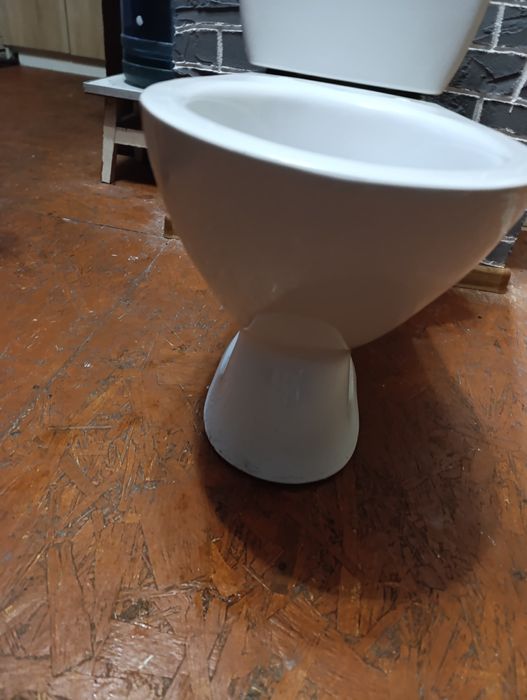 Унітаз б/у Cersanit