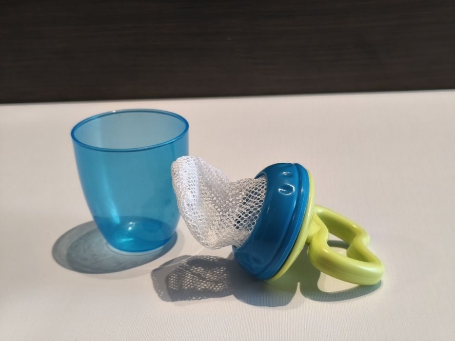 Gryzak smoczek do podawania owoców dla dzieci Canpol