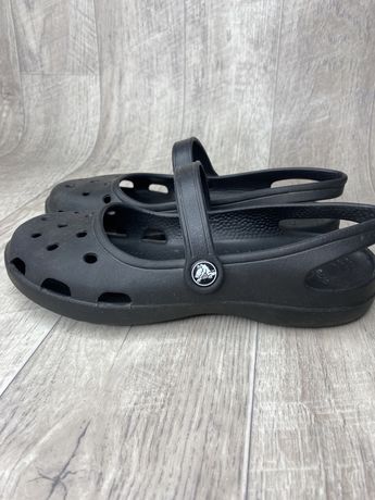 Crocs женские сандали оригинал крокс 37 размер