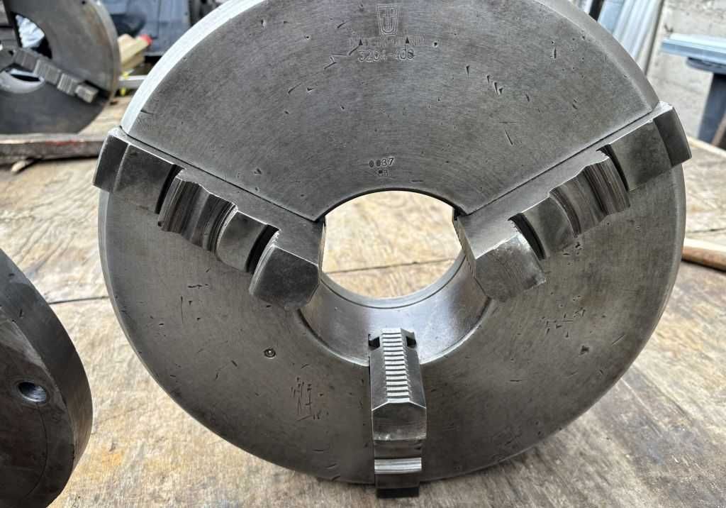 Uchwyt tokarski Fi 400