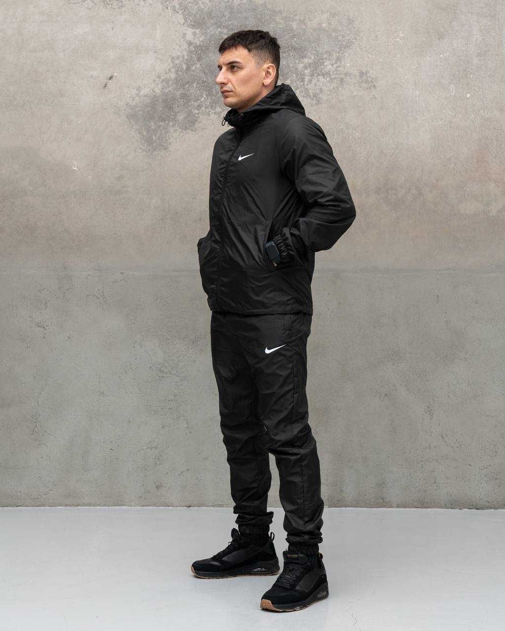 Спортивний костюм чоловічий з плащової тканини весняний осінній Nike