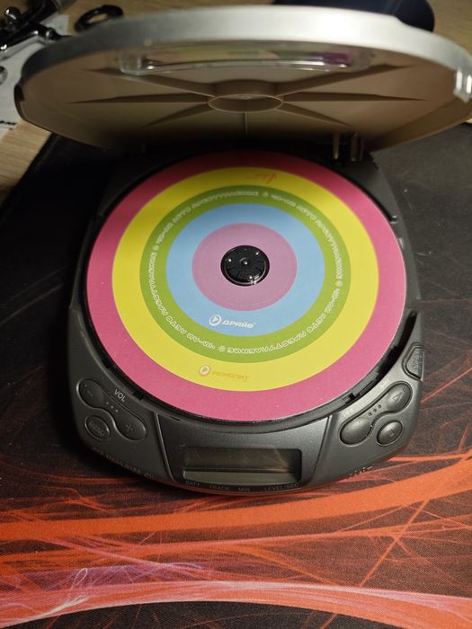 SONY CD Walkman D-191 - колекційний стан 
- Індикатор бат