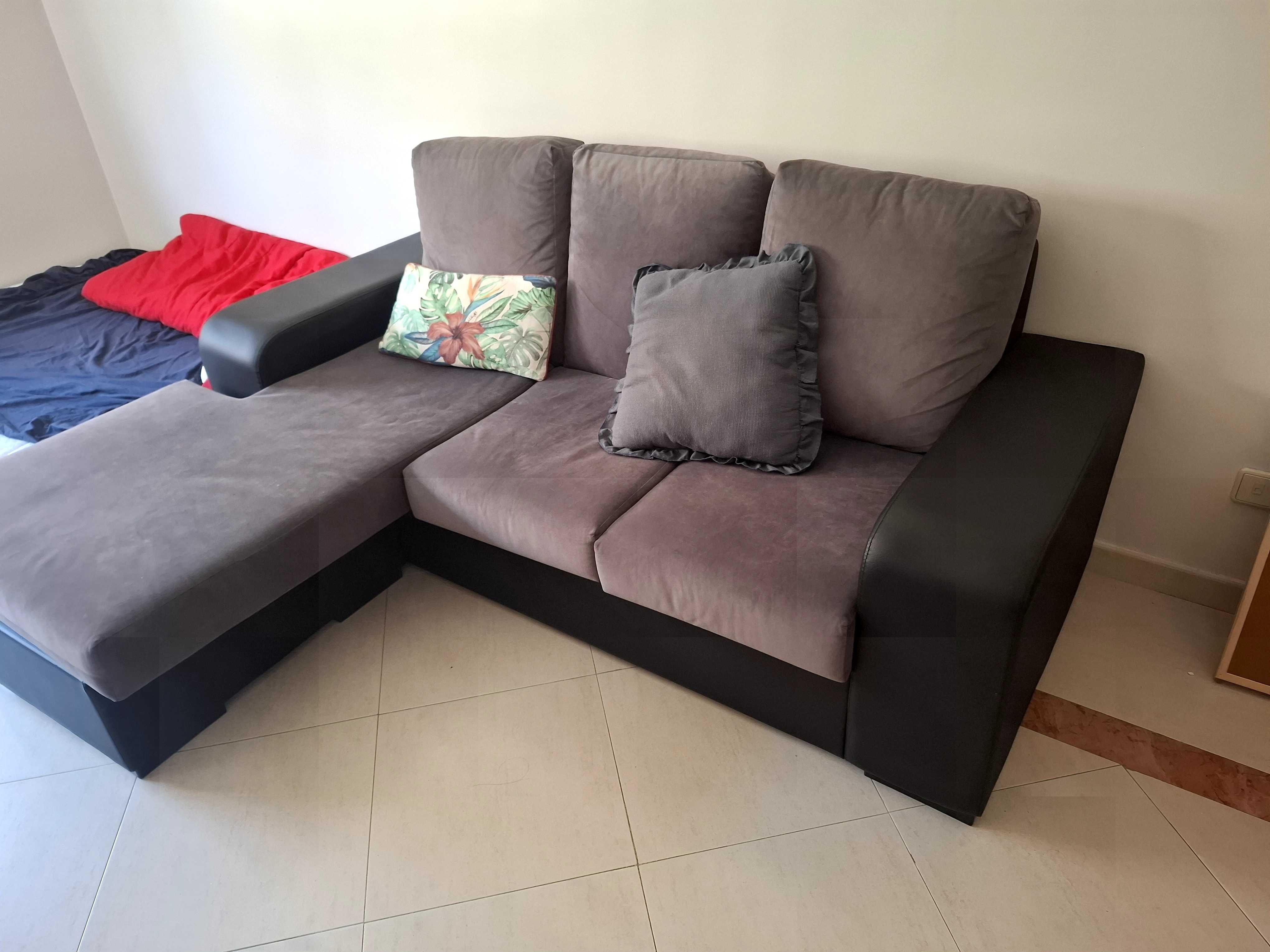 Sofá de 3 lugares