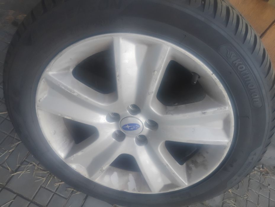 Opony wielosezonowe 215/55 17
