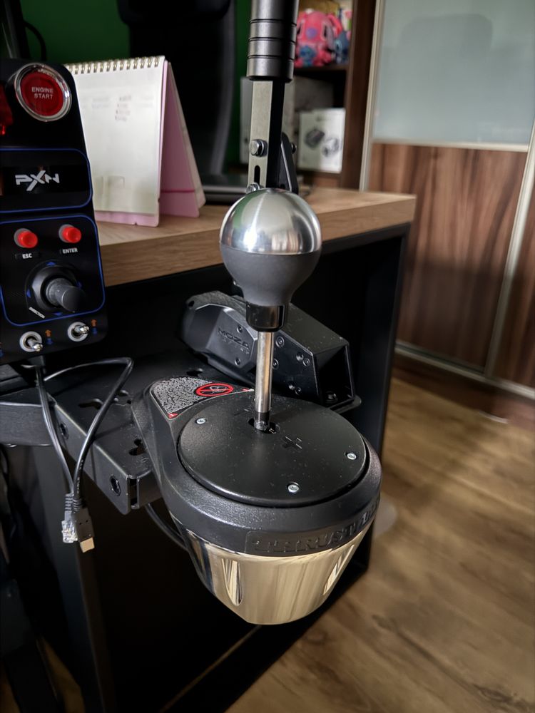 Thrustmaster TH8A Skrzynia biegów