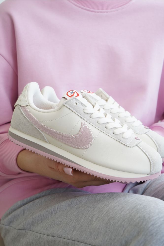 Nike Cortez Valentines Day Pink Vintage Найк Кортез Рожеві Жіночі Nike