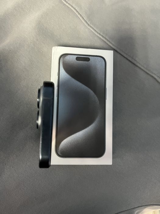 Продам iphone 15 Pro 256Gb Blue Neverlock фізична сім