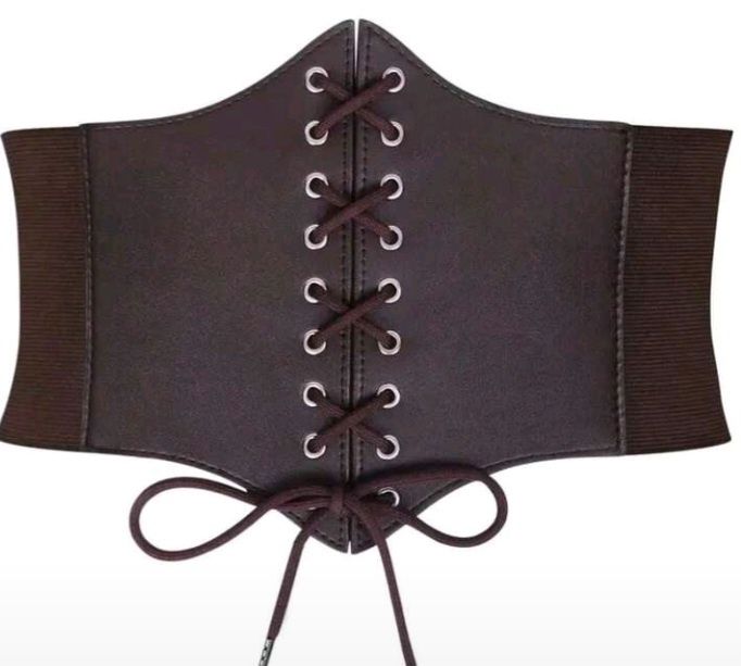 Bonito e moderno cinto em imitação couro e elástico  novo