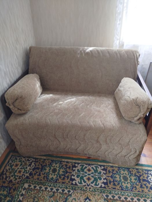 Продам диван малютка