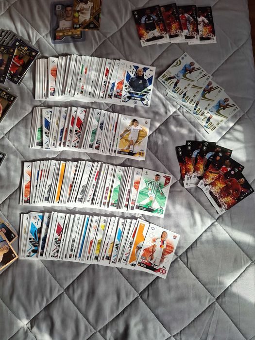 Karty Topps Match Attax extra 2024/2025 różne,crowd, x faktor, limited