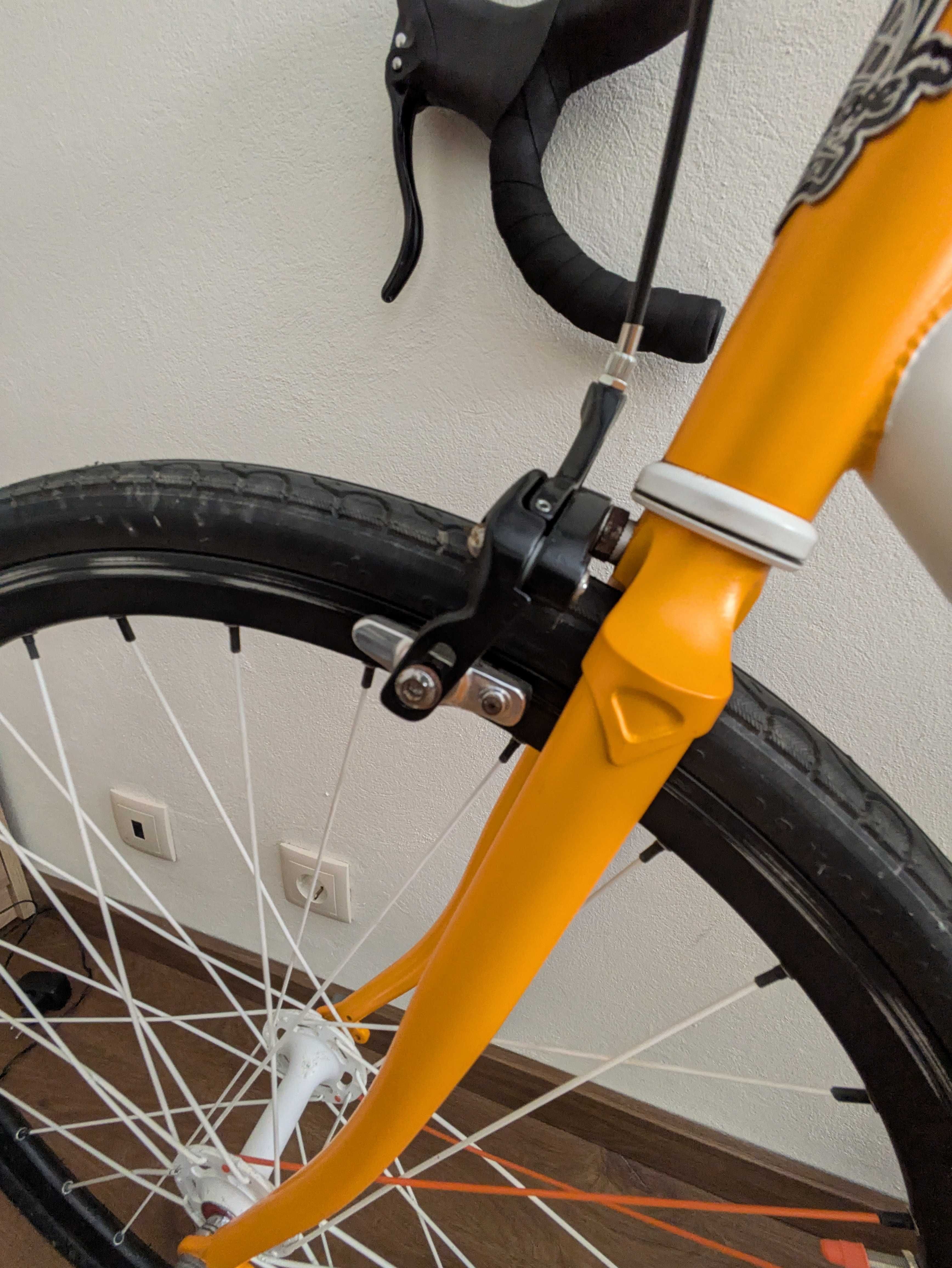 Bicicleta de estrada Mongoose