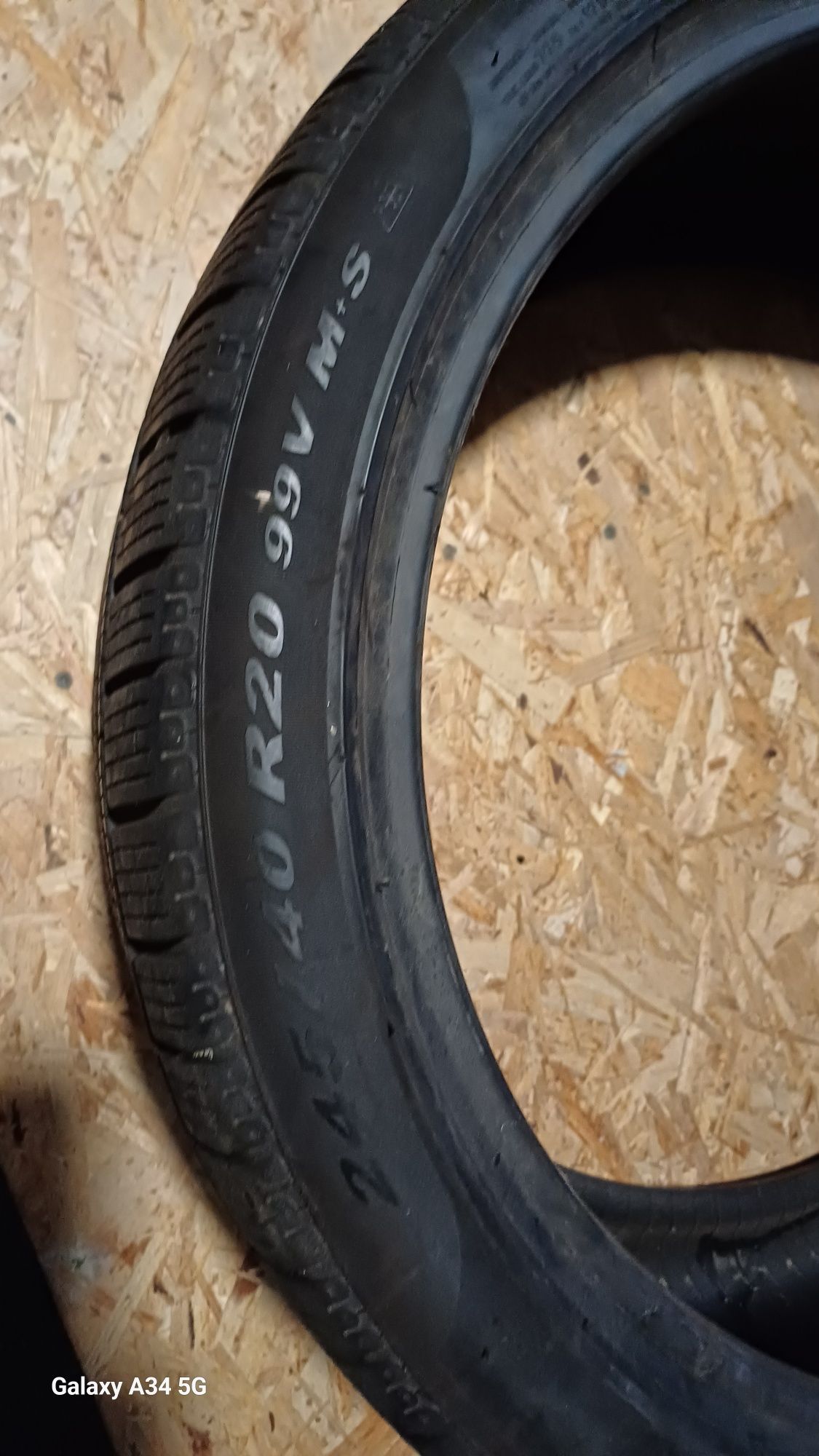 Opona pirelli sottozero m+s 245/40/R20