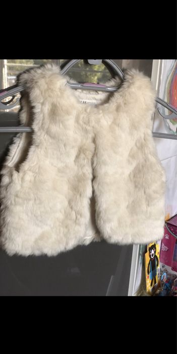 H&M 98 104 Cudna nowa futrzana kamizelka,super wzór
